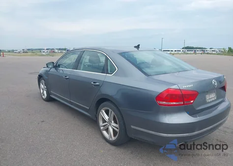2014 Volkswagen Passat 2.0L Tdi Sel Premium из США, поврежденный, VIN 1VWCN7A33EC011836
